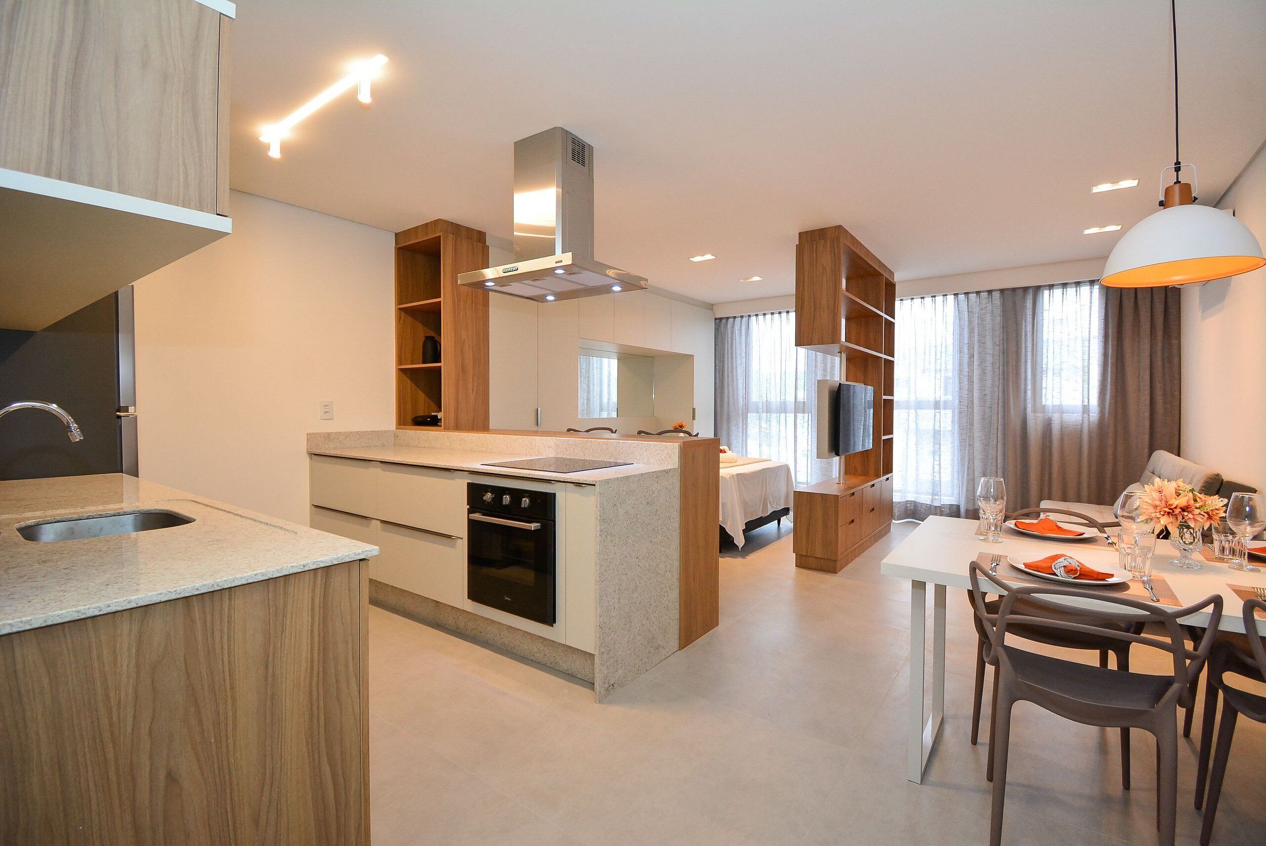 Apartamento | Cozinha privada | Geladeira grande, fogão, cooktop, liquidificador