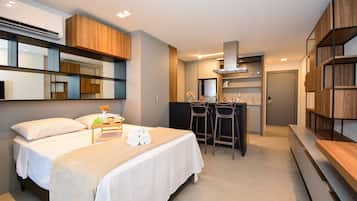 Blackout curtains, free WiFi, bed sheets