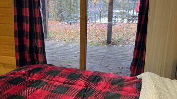 1 Schlafzimmer, BĂŒgeleisen/BĂŒgelbrett, WLAN, BettwĂ€sche