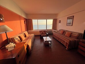 Living area - Hotel Islas del Sol (Mazatlán)