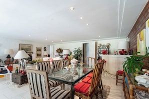 House, Smoking | 4 bedrooms - Casa com Piscina Churrasqueira Jogos e Lareira (Petrópolis)