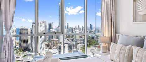 Iron/ironing board, bed sheets