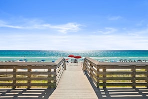 Easy Access To The Beach - Hilltop Haven with LSV, Spa, and Accessible Beach (Santa Rosa Beach)