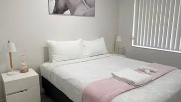 2 bedrooms, WiFi, bed sheets