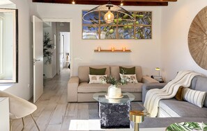 TV, fireplace - Stunning home in Sineu with private swimming pool, can be inside or outside (Sineu)