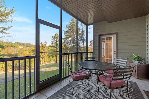 Fairway To Heaven For 8ppl