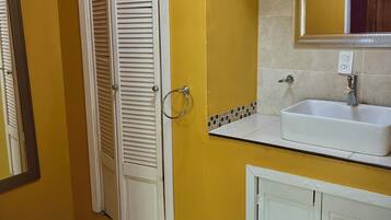 Family Double Room, Garden View | Free WiFi