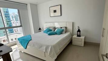 Comfort Apartment, Balcony, Beach View | Iron/ironing board, free WiFi