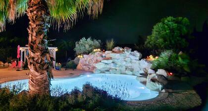 Superbe maison à Rochegude avec piscine chauffée