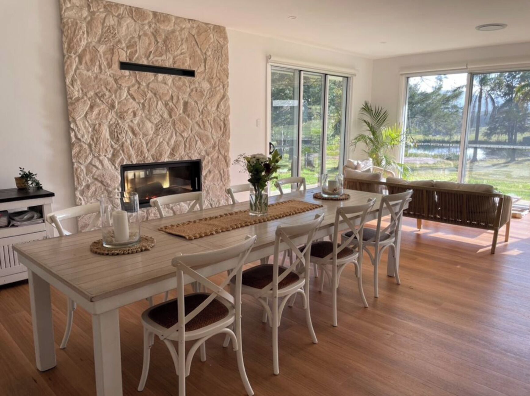 Main Living and dining