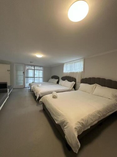5 beds Studio, 77b Slacks Rd, Awapuni, Palmerston North