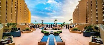 Las Palomas 4BR 4BA Suite 901 Cortez