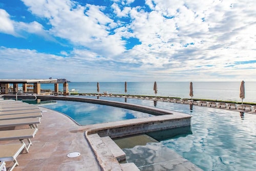 Las Palomas 4BR 4BA Suite 901 Cortez