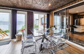 Dining - Stunning home in Bokn with WiFi (Bokn)
