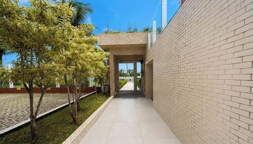 Apartamento em Bertioga a 200m da Praia de Indaiá