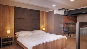 Classic Duplex | Free WiFi