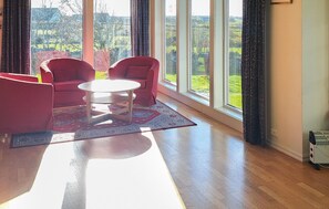 Interior - 3 bedroom stunning home in Vanse (Vanse)