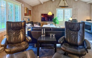 Télévision, table de tennis de table