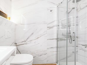 Shower, hair dryer, towels - Las Canteras Lighthouse Calima (Las Palmas de Gran Canaria)