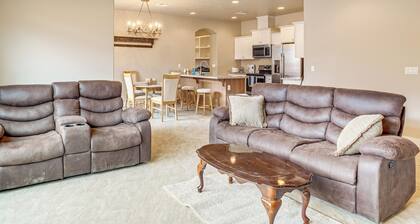 Beautiful Views of Stars & Mtns! Littlefield Home