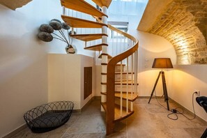 Interior - Le loft sur rivière (Dijon)