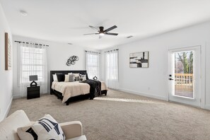 4 Schlafzimmer, Bügeleisen/Bügelbrett, kostenloses WLAN, Bettwäsche