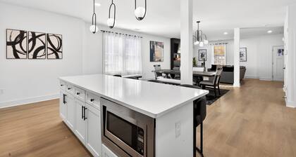 Stylish 4BR Retreat Near Atlanta’s Top Venues