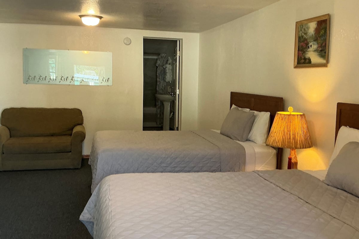 Deluxe-rum - 2 queensize-sängar - icke-rökare | Gratis wi-fi