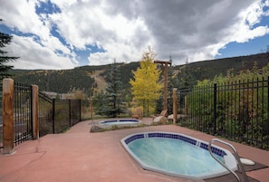 Condo (2 Bedrooms) | Exterior
