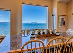 Dining - Tahoe Meadows Lakefront | Hot Tub | Beach (South Lake Tahoe)