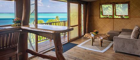 獨棟房屋, 庭院, 海景 | 起居區