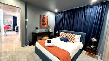 2 habitaciones, escritorio, tabla de planchar con plancha y wifi gratis