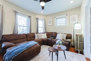 TV connectée, cheminée