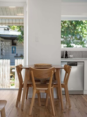 تناول الطعام