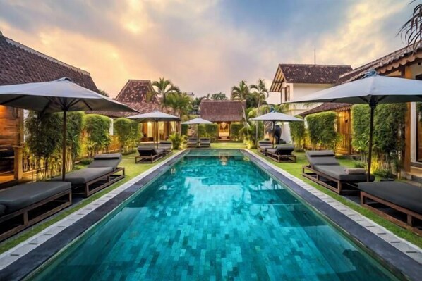 Pool - Bloom Resort Bali by BaliSuperHost (Bali)