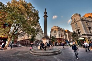 Point of interest - 3VH Virginia House, 31 Bloomsbury Way by City Living London (London)
