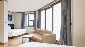 Family Twin Room - Sunland Hotel (Jeju City)