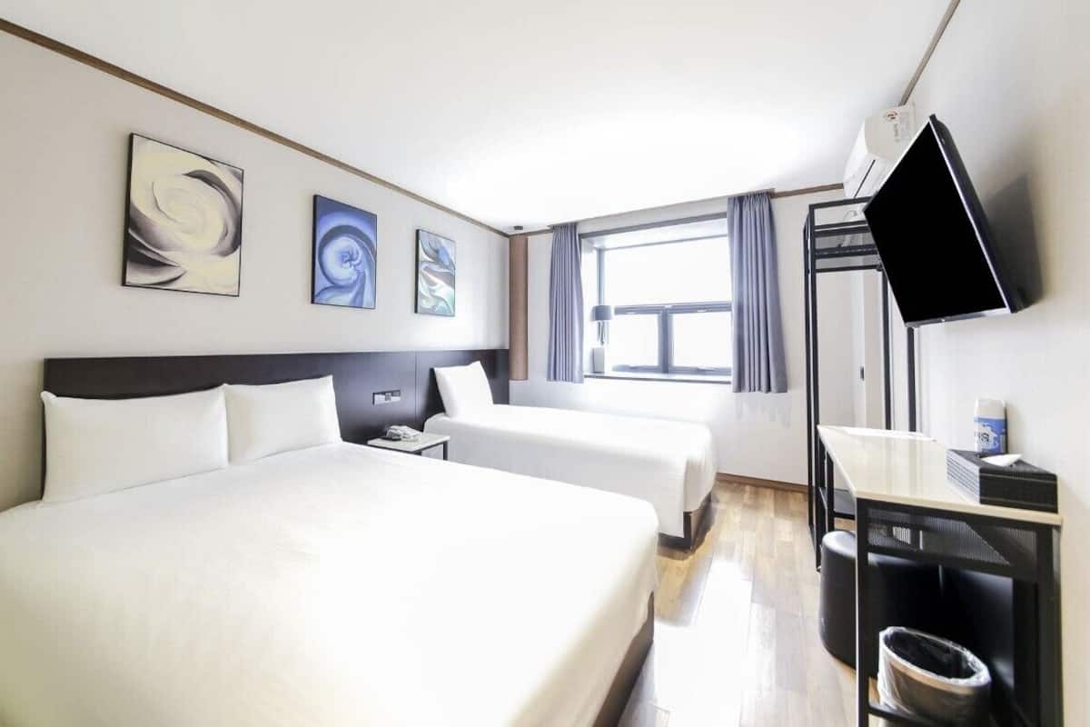 Premium-værelse med 2 enkeltsenge | Skrivebord, gratis Wi-Fi