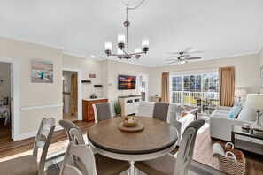 TV - Myrtlewood Golf Villa Near Beach & Attractions | Magnolia Place 4729-103 (Myrtle Beach)