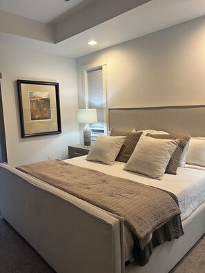 3 bedrooms, iron/ironing board, WiFi, bed sheets - Cozy 3-bedroom prairie style home is perfect for your Bozeman getaway. (Bozeman)