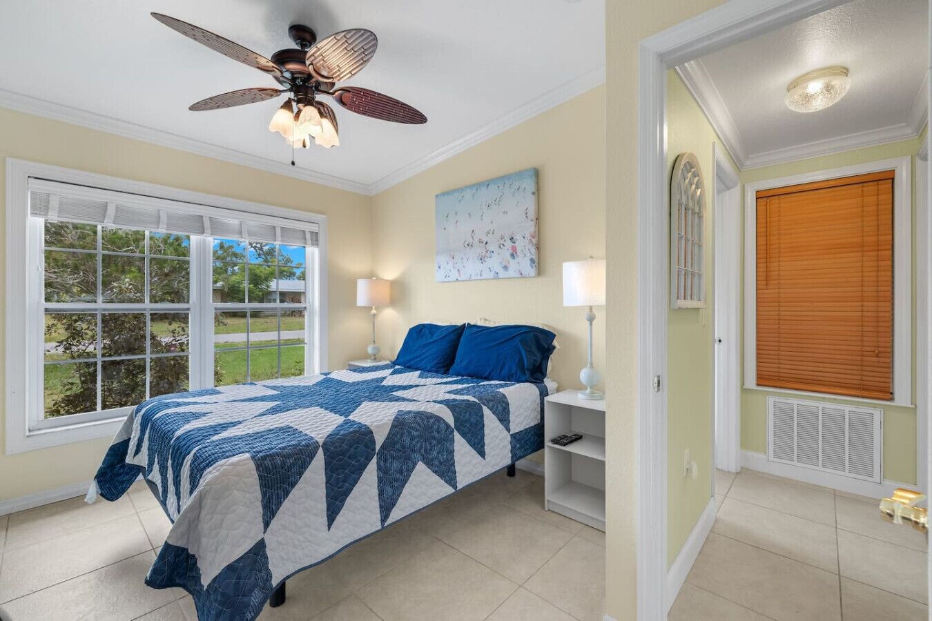 2 habitaciones, escritorio, tabla de planchar con plancha y wifi 