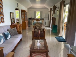 Casa, vista para o mar | Área de estar