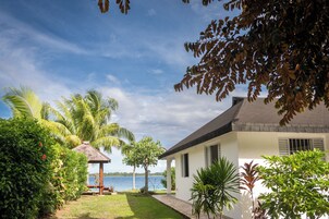 House, Sea View | Exterior
