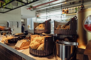 Breakfast area - Motto By Hilton Recife (Recife)