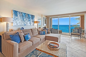 Smart TV, ping pong, stereo - Spectacular ocean views at Spacious 2-BR AC Pool- Royal Kahana 610 (Lahaina)