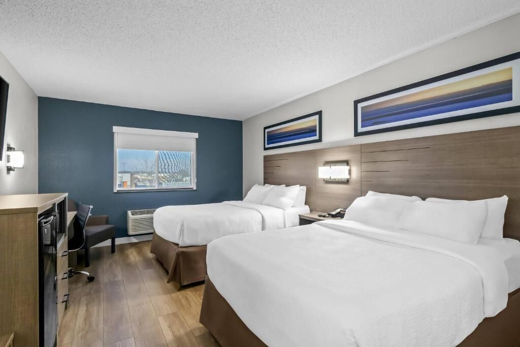 Basic Double Room | Desk, iron/ironing board, free WiFi, bed sheets