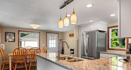 Delightful 4-bedroom house in Gaylord Michigan perfect for large families