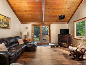 TV connectée, cheminée