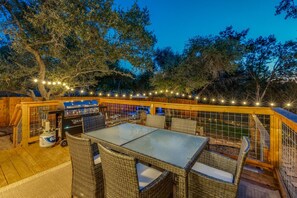 Outdoor dining - Hot Tub, Firepit, Private yard, Outdoor living, Boat and RV parking!  (Canyon Lake)