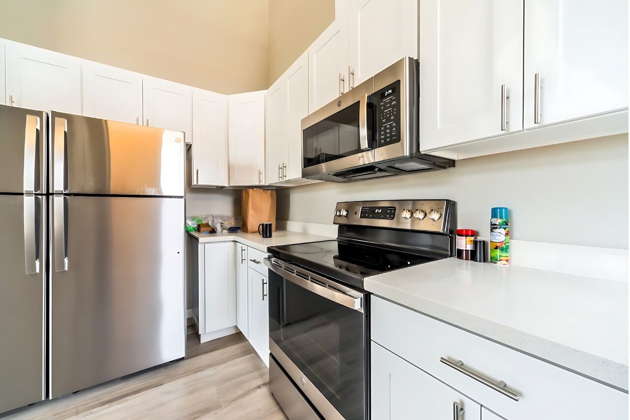 Microwave, coffee/tea maker, cookware/dishes/utensils